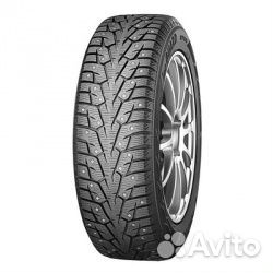 Yokohama Ice Guard Stud IG55 215/70 R16