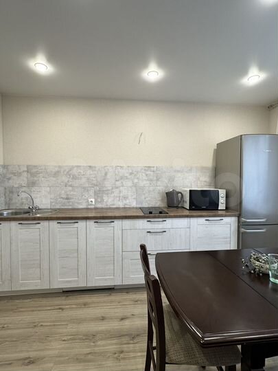 1-к. квартира, 40 м², 8/10 эт.