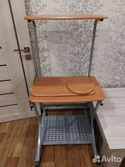 Компьютерный стол