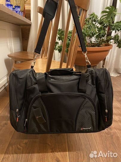 Сумки спортивные новые