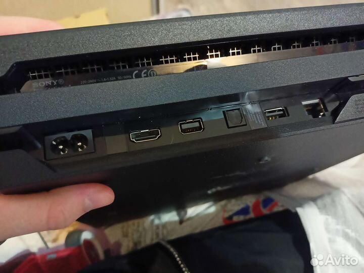 Sony PlayStation 4 pro 1tb