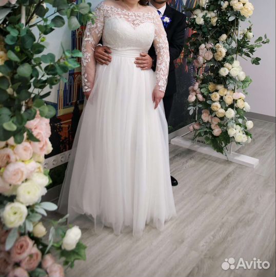 Свадебное платье