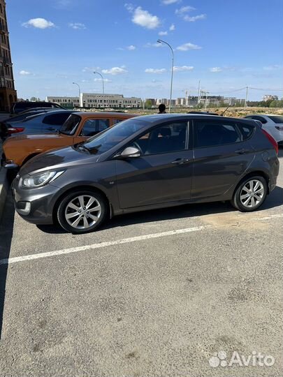 Hyundai Solaris 1.6 AT, 2012, 150 000 км