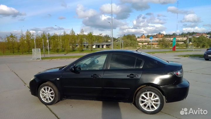 Mazda 3 1.6 МТ, 2008, 300 500 км