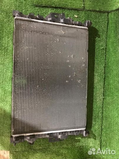 Радиатор охлаждения двигателя volvo s60 2 1.6 t