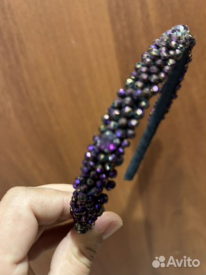 Ободок для волос со стразами