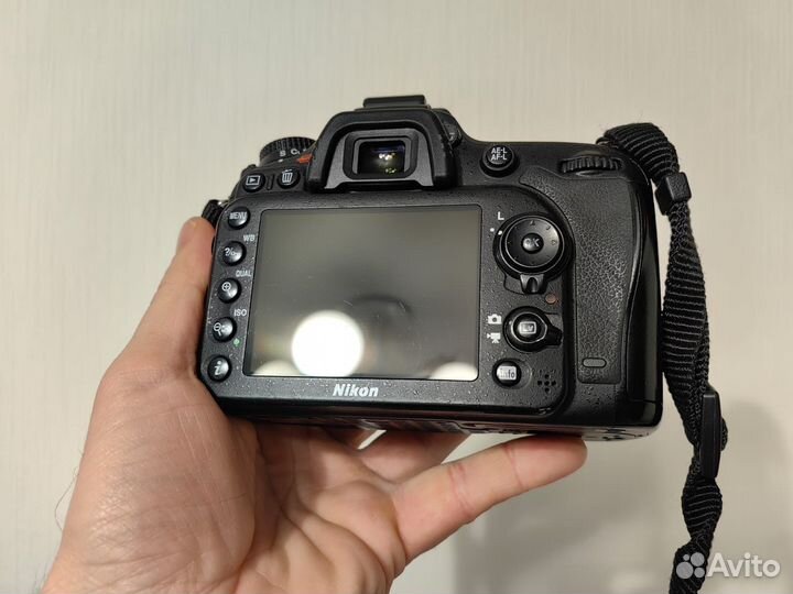 Nikon D7100 Body 22180 Кадров