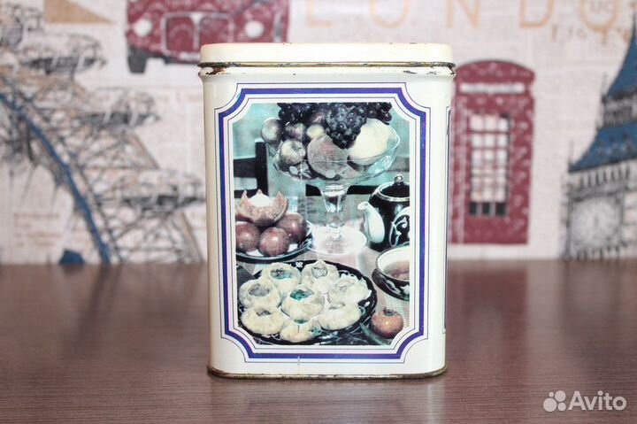 Жестяная банка для сыпучих продуктов СССР