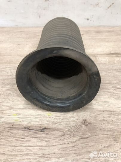 Пыльник переднего амортизатора Astra h