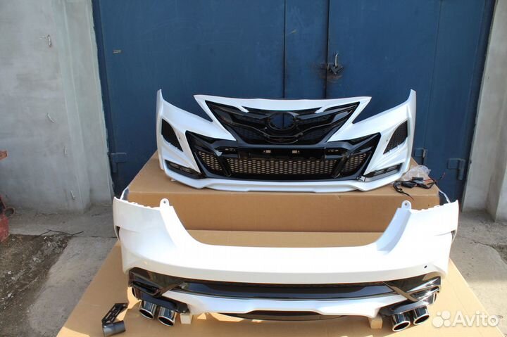 Обвес на Camry V70, белый перламутр