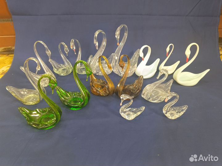 Лебеди Красный май цветное стекло СССР