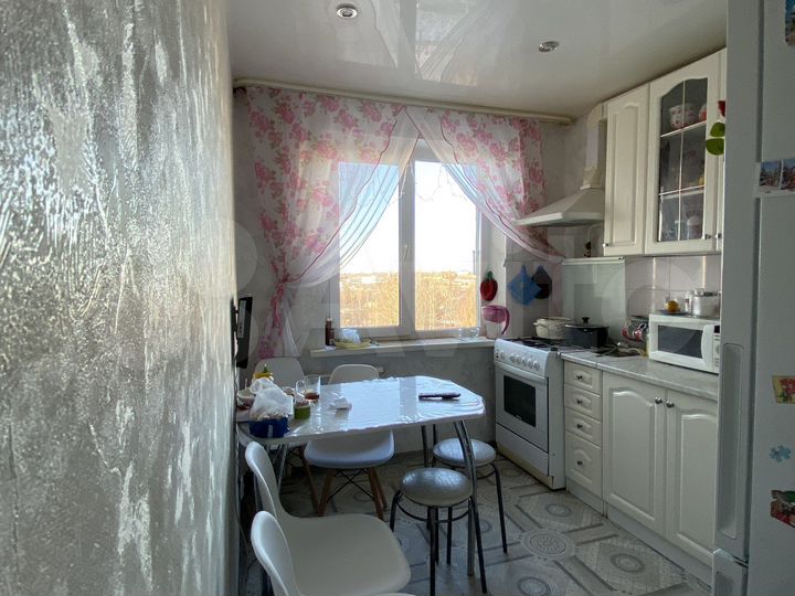 4-к. квартира, 78 м², 7/10 эт.