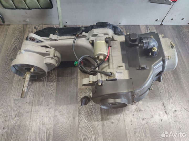 Новый двигатель для скутера 80 кубов 12 колесо