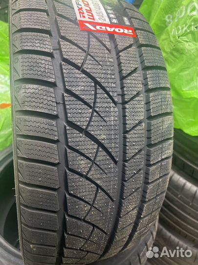 RoadX RX Frost WU02 245/40 R19 и 275/35 R19 100V