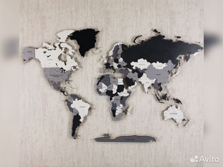 Карта мира из дерева с подсветкой