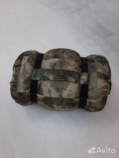 Армейский спальный мешок зимний