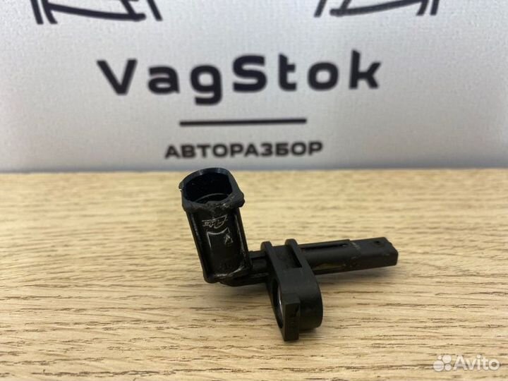 Датчик ABS передний левый Audi Q7 4L 3.0 CGW 2011