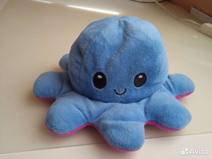 Синя фиолетовый осминожик