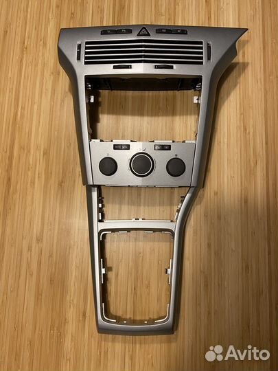 Рамка магнитолы Opel Astra H Matt Chrome 4 кнопки