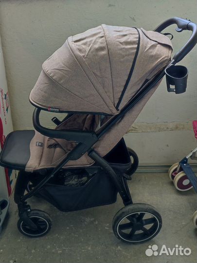 Прогулочная коляска baby care venga