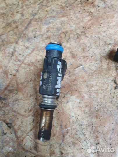 Форсунка топливная 1.6 Z16XER ркпп Opel Astra H