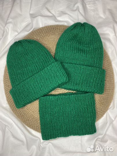 Комплект шапка и снуд