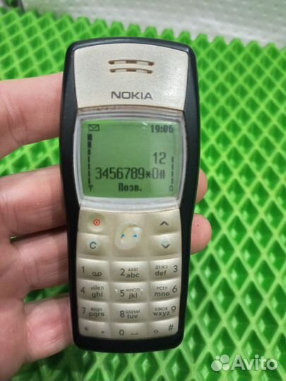 Nokia 1100