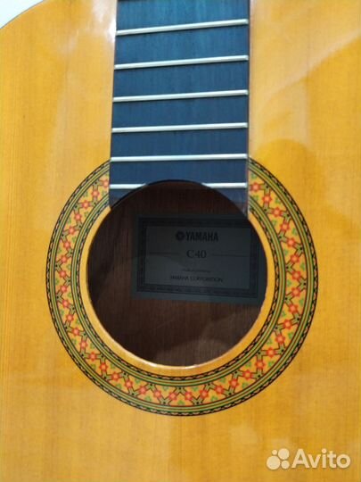 Акустическая (классическая) гитара Yamaha C40