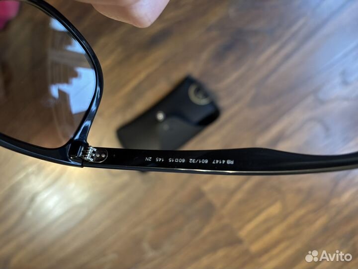 Солнцезащитные очки ray ban унисекс