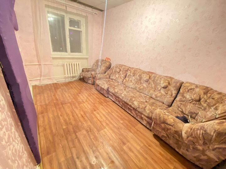 Комната 12 м² в 4-к., 2/2 эт.