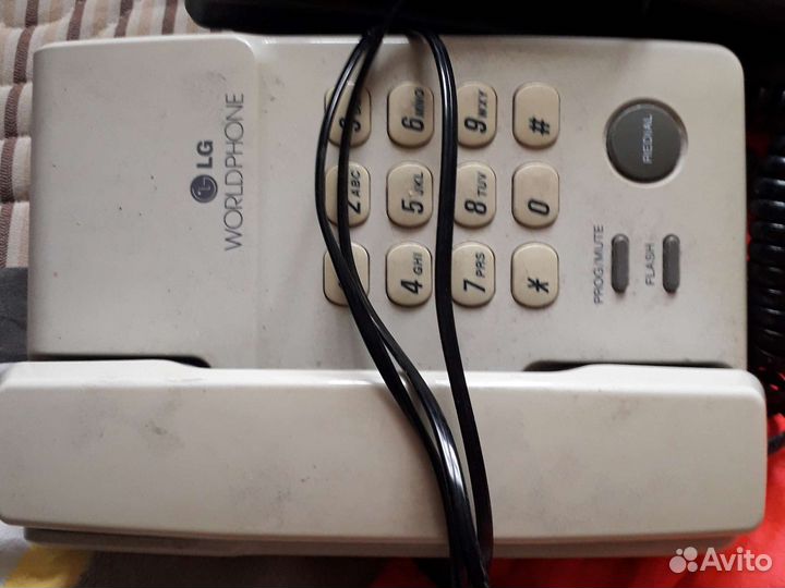 Стационарный телефон