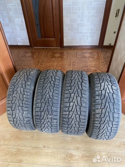 Nexen Winguard WinSpike WH6 215/50 R17 95T