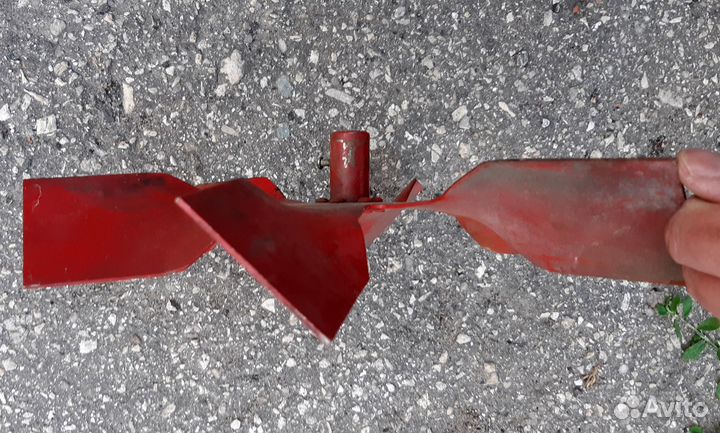 Винт стальной