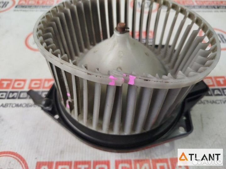 Мотор печки mitsubishi dion