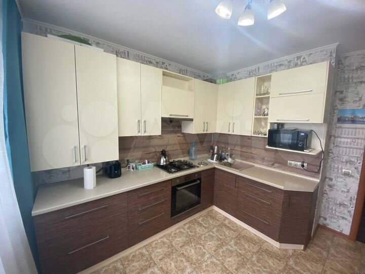 2-к. квартира, 54 м², 2/5 эт.