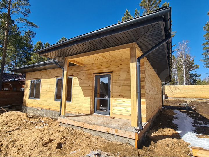 Дом 105 м² на участке 5 сот.