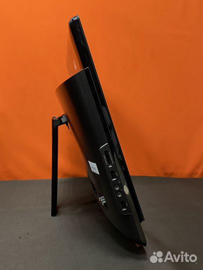 Моноблок intel I3-2120 4 x 3300MHz Lenovo