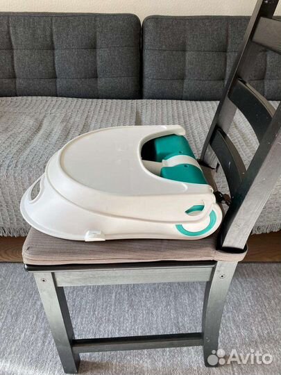 Детский стул-бустер переносной для кормления