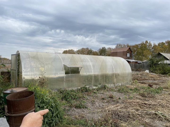 Дом 40 м² на участке 10,9 сот.