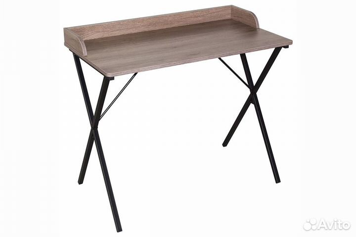 Стол на металлокаркасе 