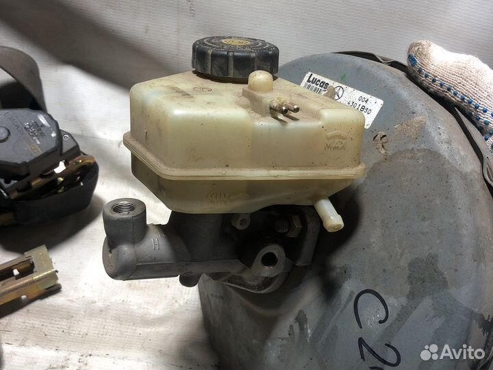 Главный тормозной цилиндр mercedes w 202