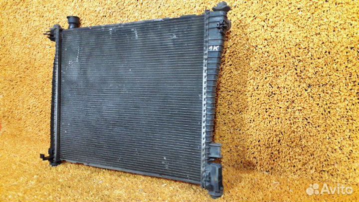 Радиатор двигателя (двс) Jeep Grand Cherokee WK2