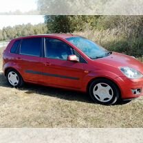 Ford Fiesta 1.6 MT, 2006, 213 000 км, с пробегом, цена 425 000 руб.