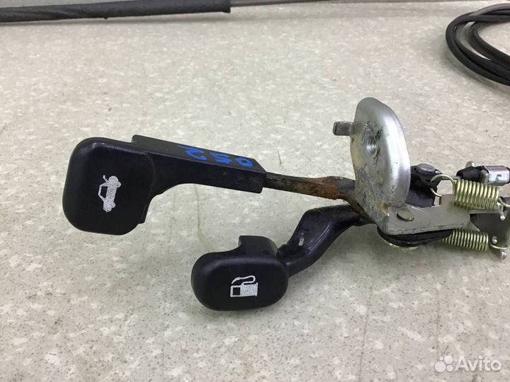 Трос открывания багажника Hyundai Solaris 1 (RB) 2010-2017 812801R000