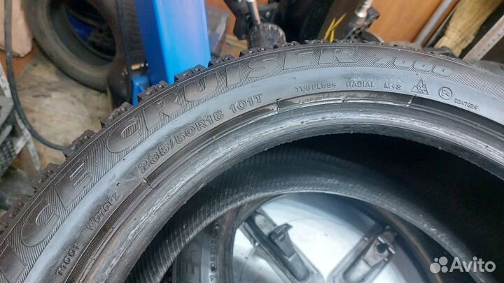 Bridgestone Ice Cruiser 7000 235/50 R18 101T