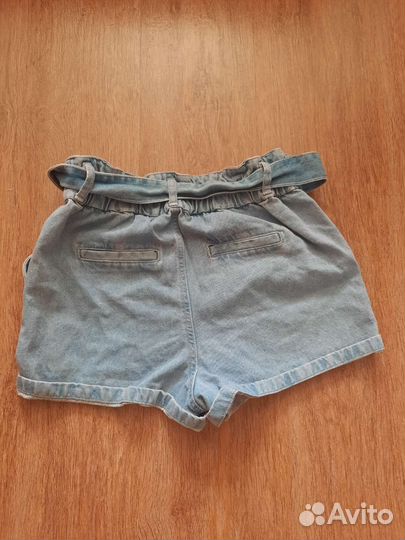 Новые женские шорты р. 48