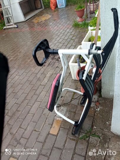 Детский снегокат с ручкой