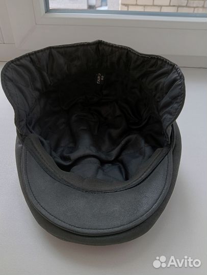 Мужская кожаная кепка