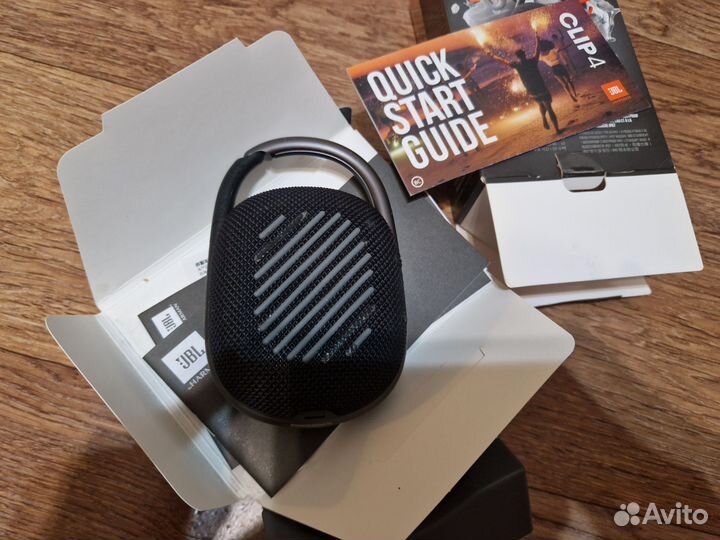 Колонка jbl clip 4