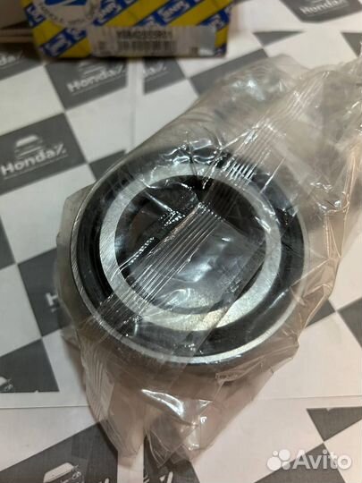 Передний подшипник ступицы Honda Civic 8 4D